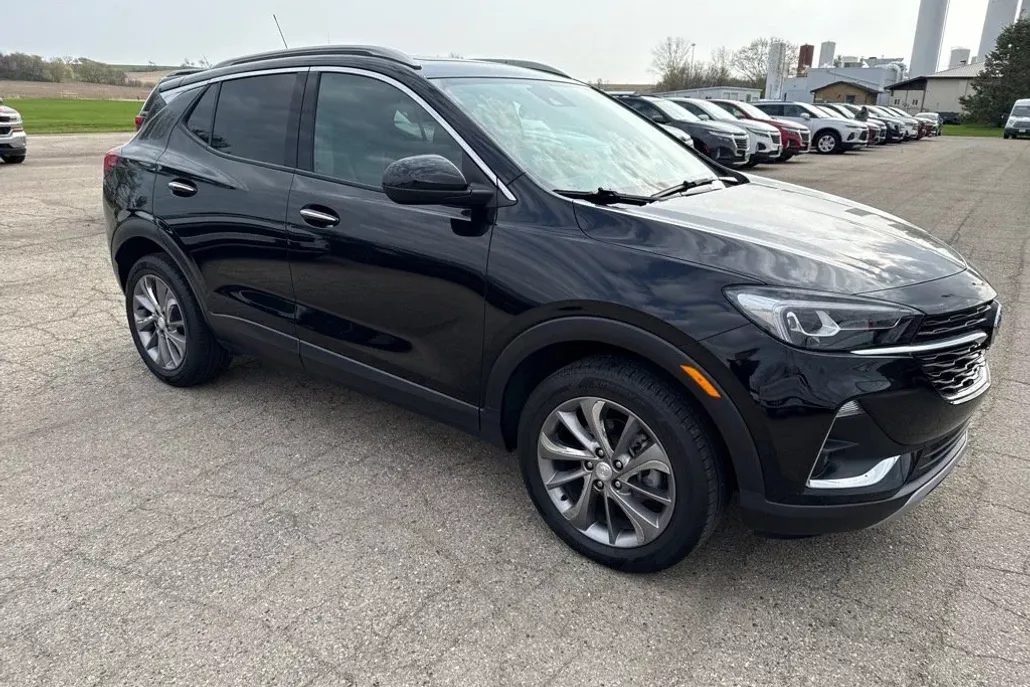 2023 Buick Encore GX Essence photo 1