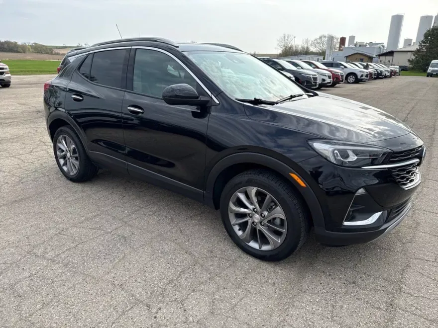 2023 Buick Encore GX Essence photo 1