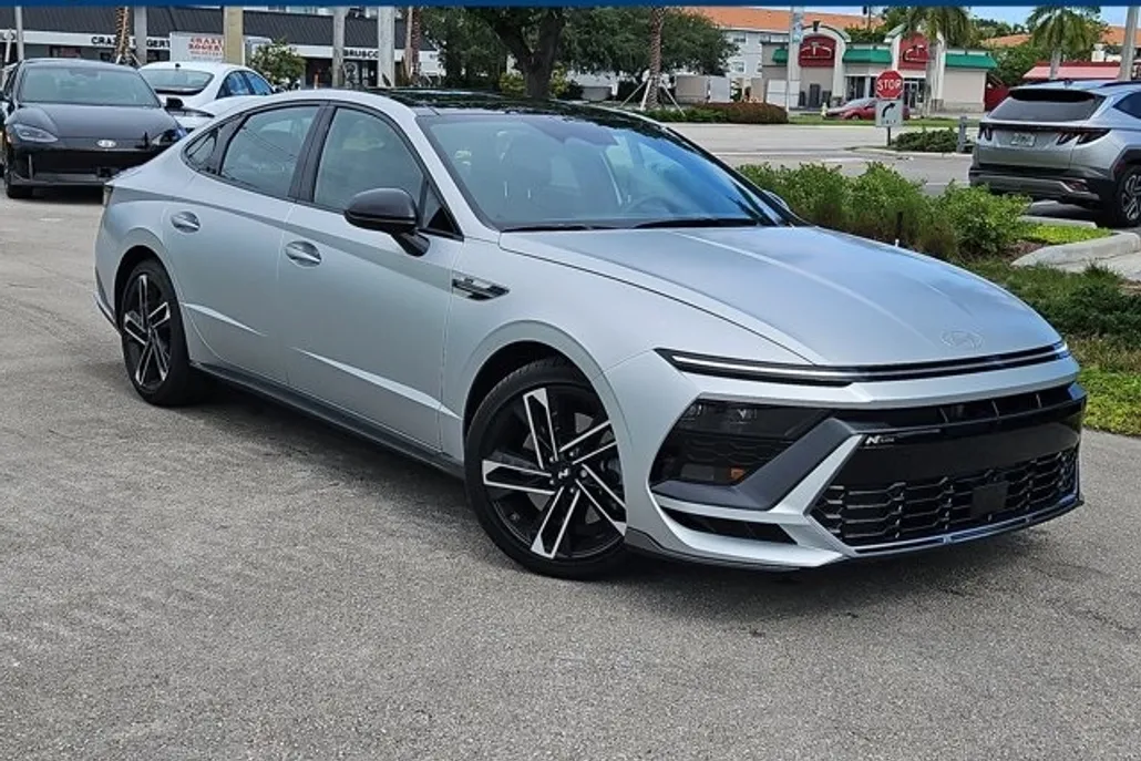 2025 Hyundai Sonata N Line photo 1