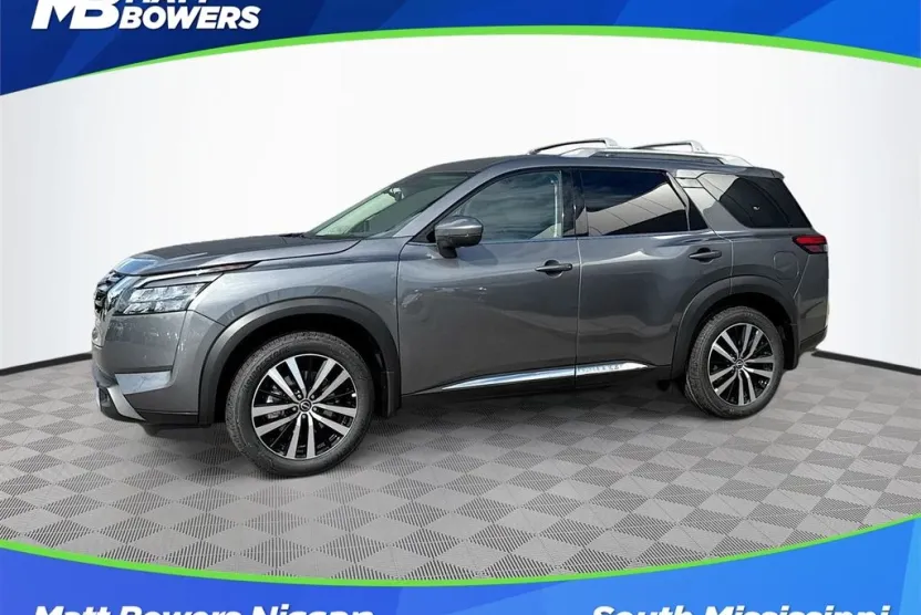 2025 Nissan Pathfinder Platinum photo 1
