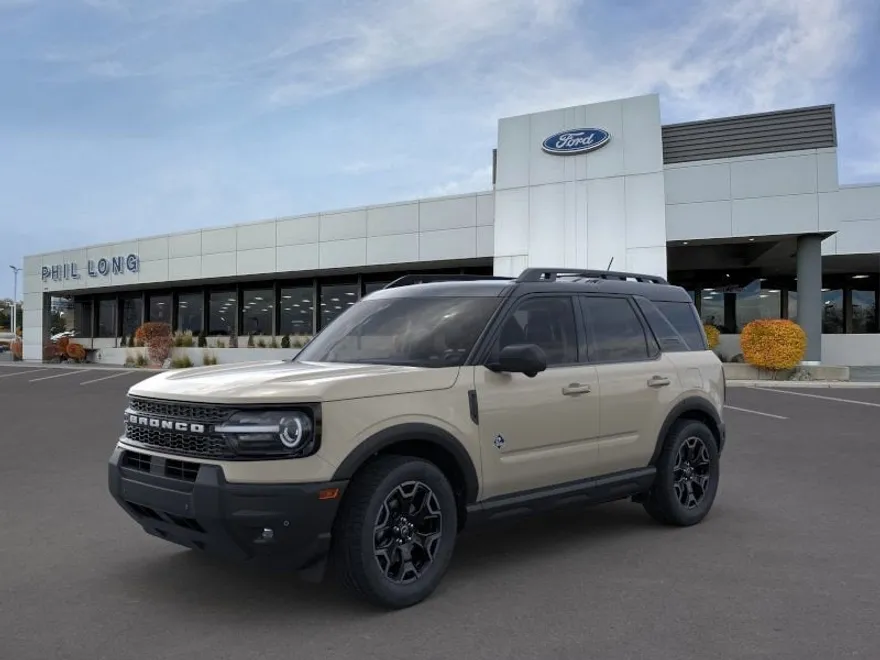 2025 Ford Bronco Sport Outer Banks photo 1