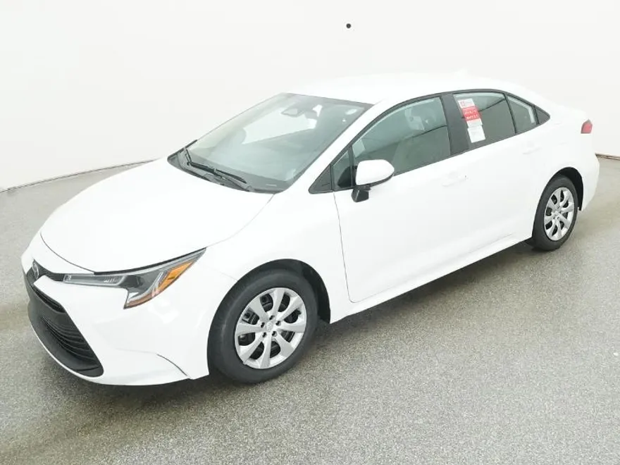 2026 Toyota Corolla LE photo 1