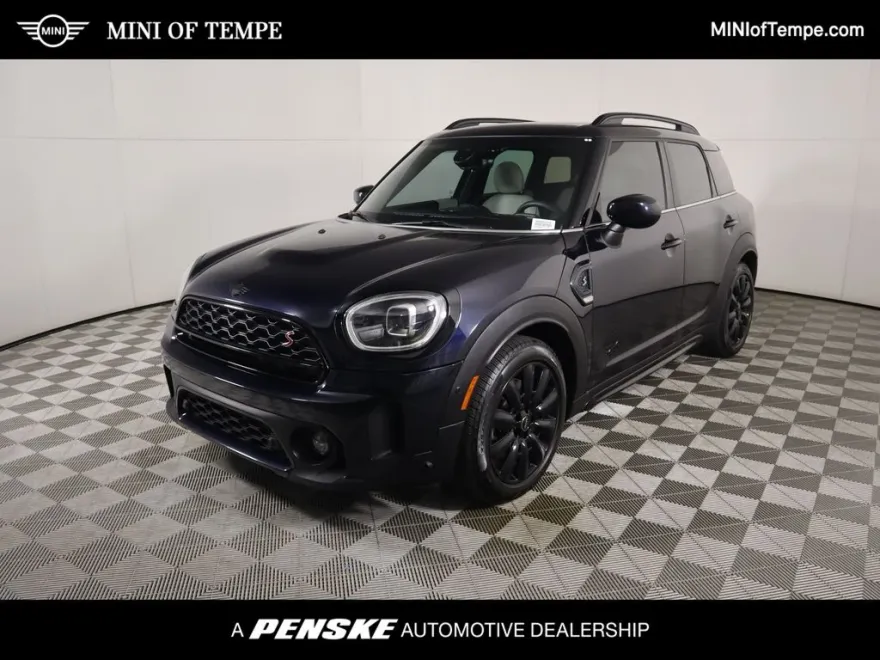2023 Mini Countryman S Iconic photo 1