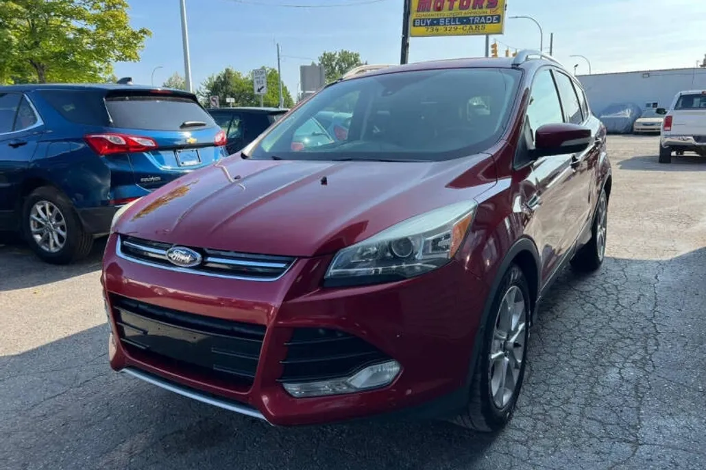 2014 Ford Escape Titanium photo 1