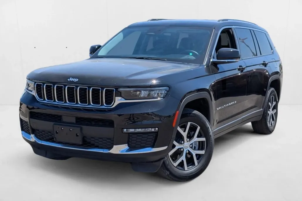 2023 Jeep Grand Cherokee Limited photo 1