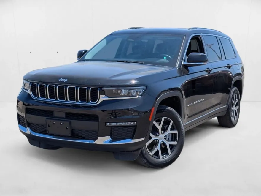 2023 Jeep Grand Cherokee Limited photo 1