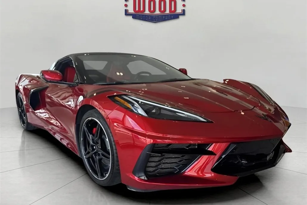 2022 Chevrolet Corvette Stingray 2LT photo 1