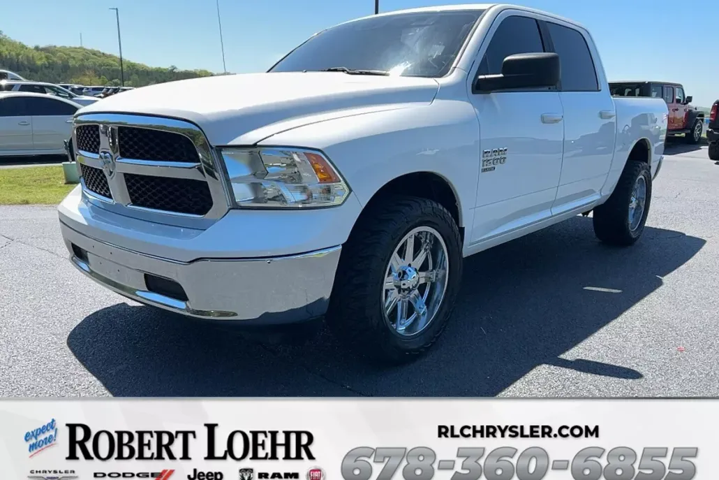 2021 Ram 1500 Classic SLT photo 1