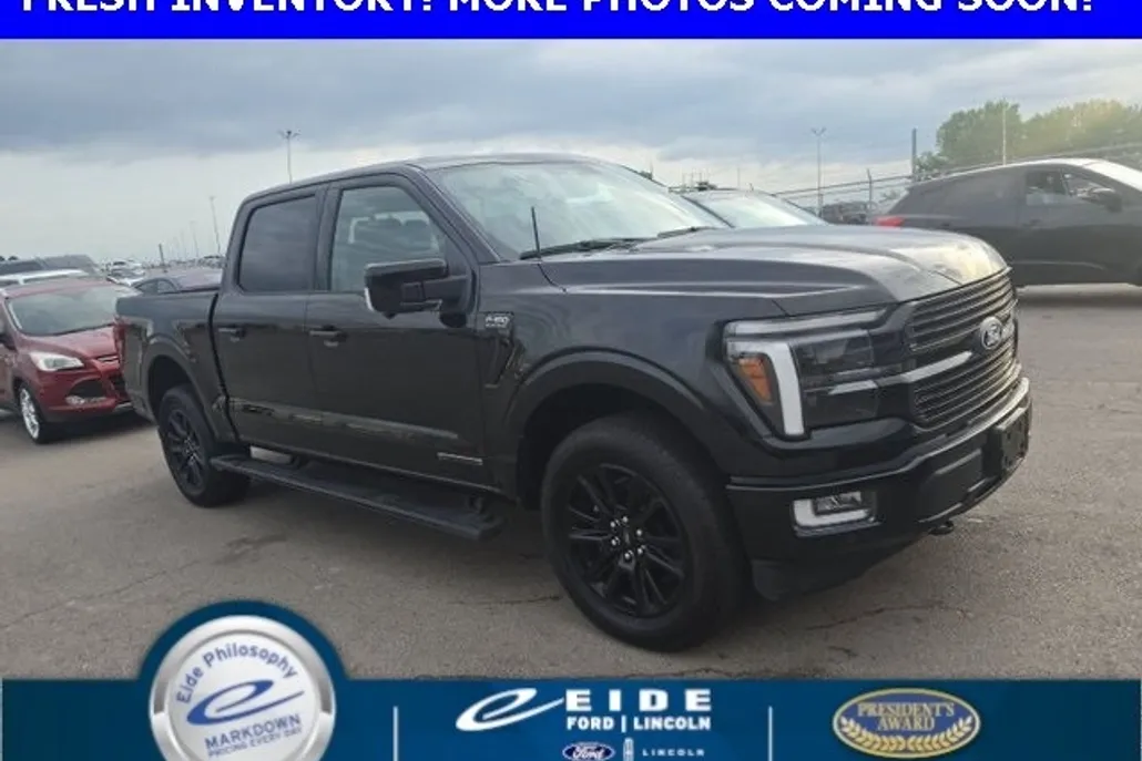2024 Ford F-150 Platinum photo 1