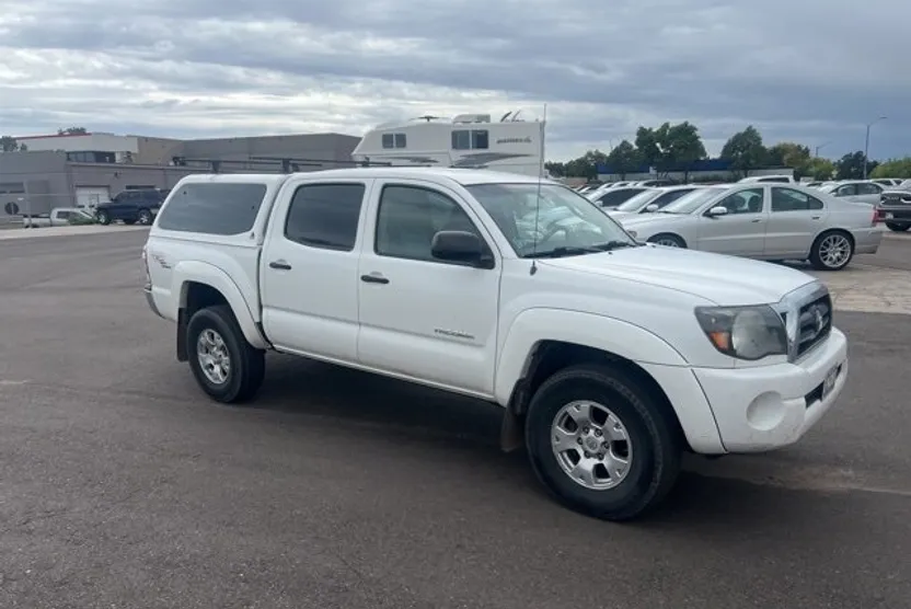 2007 Toyota Tacoma Base V6 photo 1