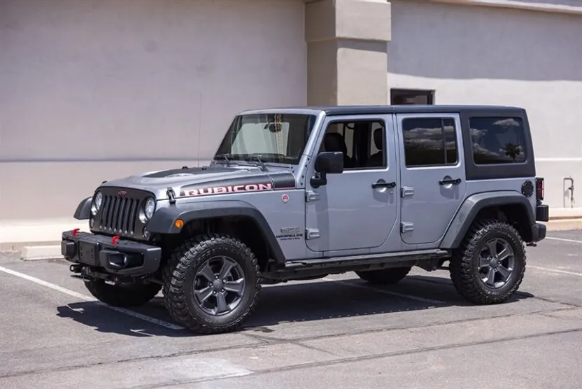 2017 Jeep Wrangler Unlimited Rubicon photo 1