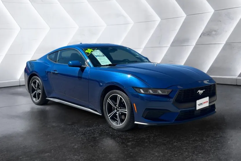 2024 Ford Mustang EcoBoost photo 1