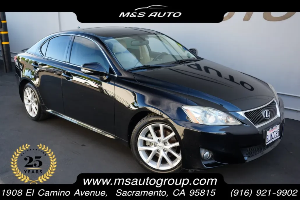 2011 Lexus IS 250 photo 1