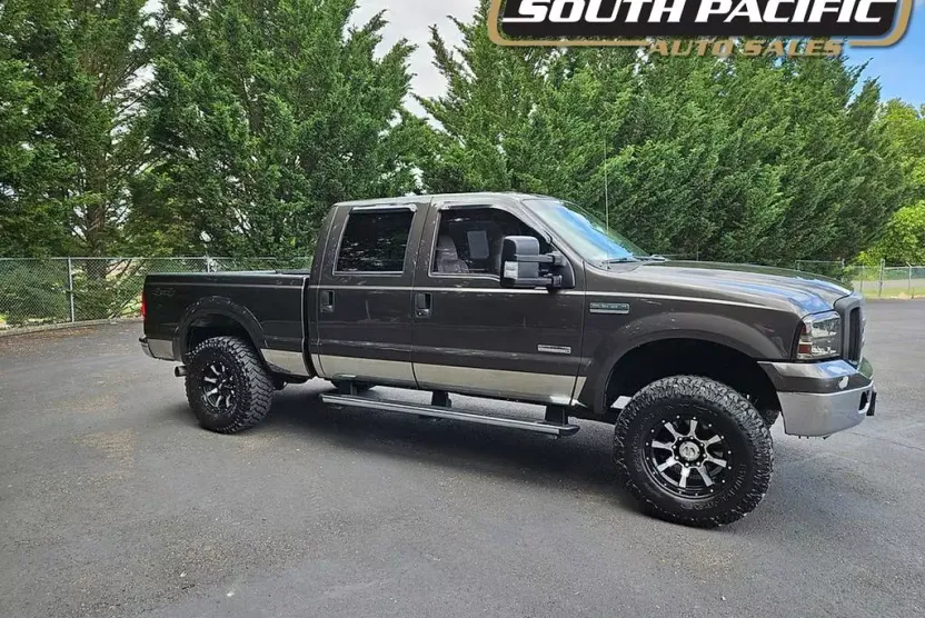 2005 Ford F-250 photo 1