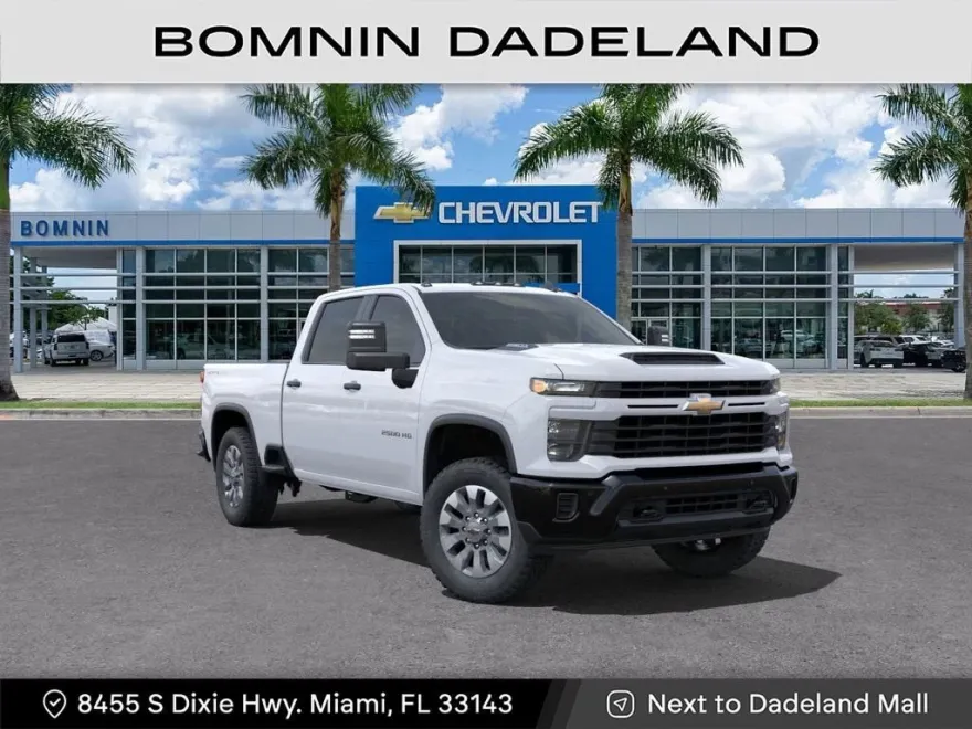 2025 Chevrolet Silverado 2500HD Custom photo 1