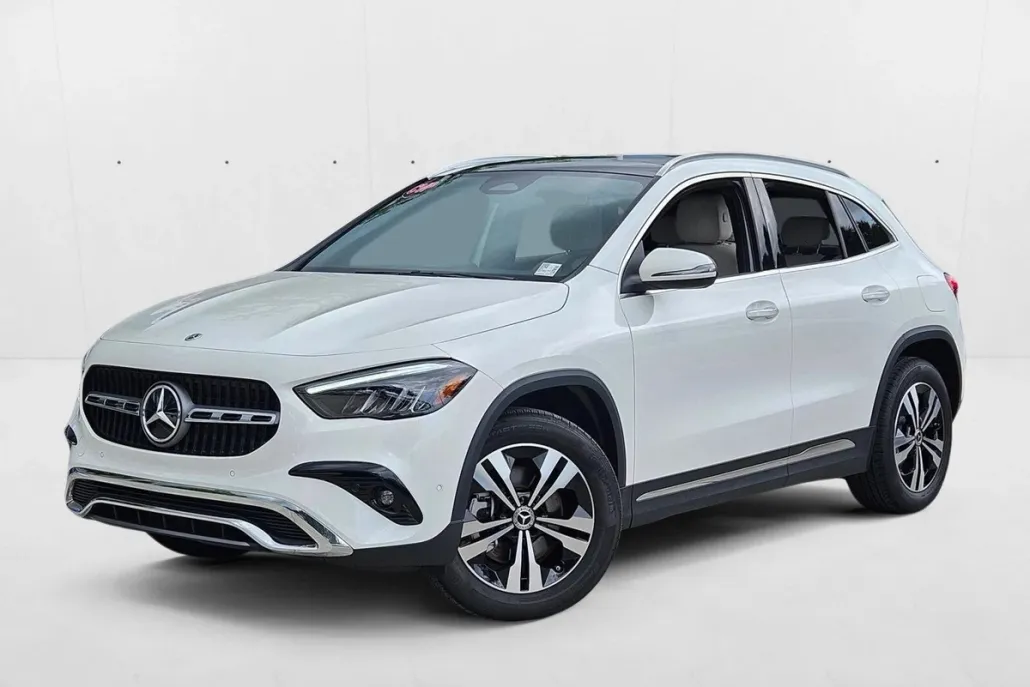 2025 Mercedes Benz GLA 250 photo 1