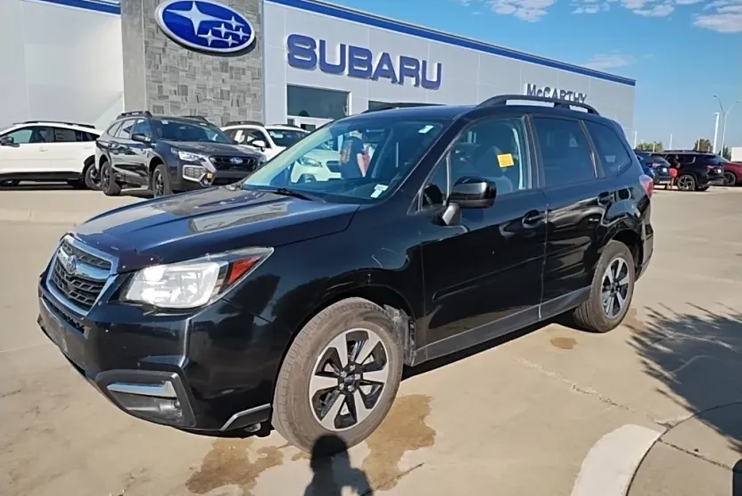 2018 Subaru Forester 2.5i Premium photo 1