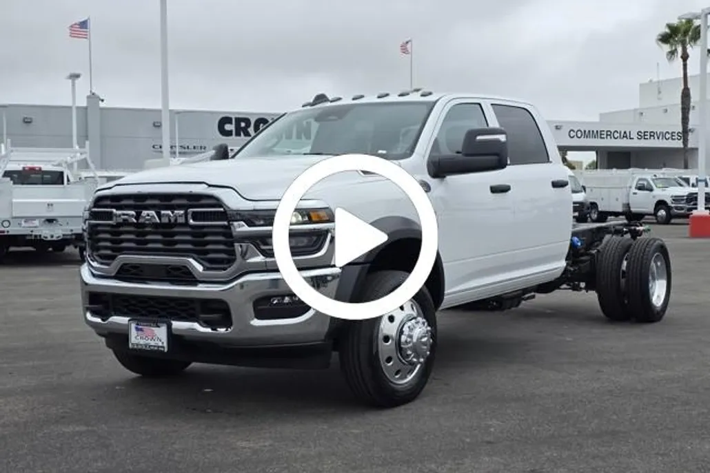 2025 Ram 4500 Tradesman photo 1
