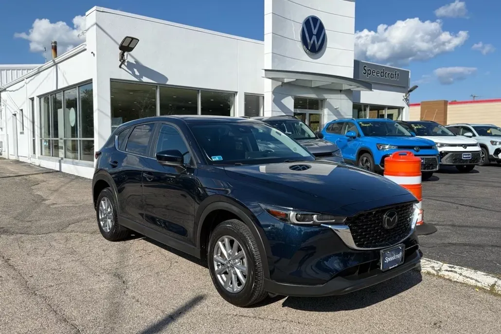 2022 Mazda CX-5 2.5 S Preferred photo 1