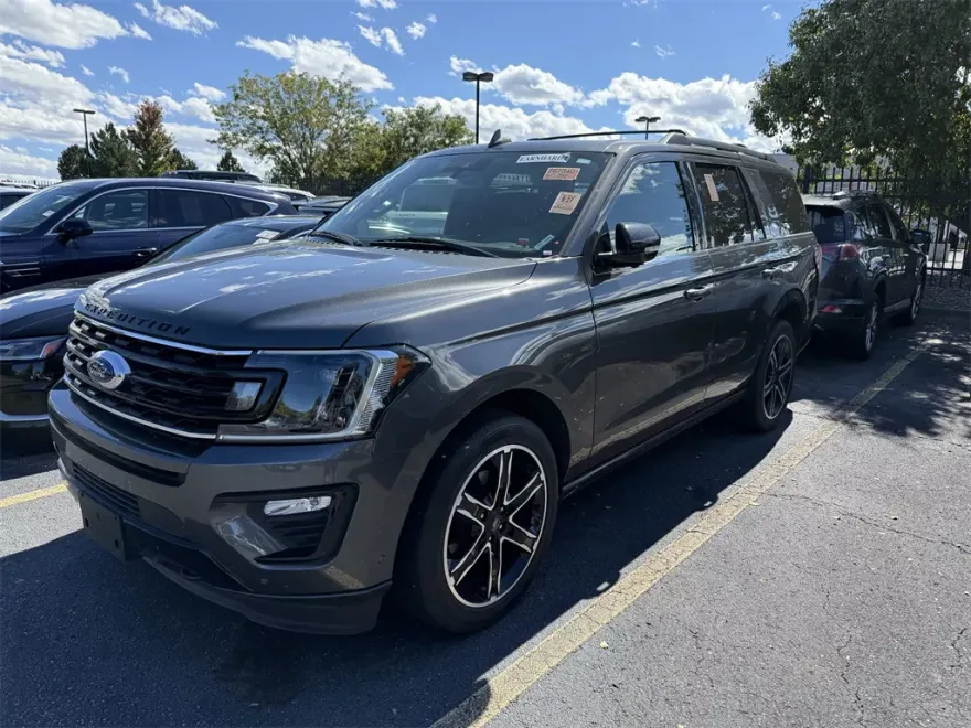 2020 Ford Expedition Limited photo 1