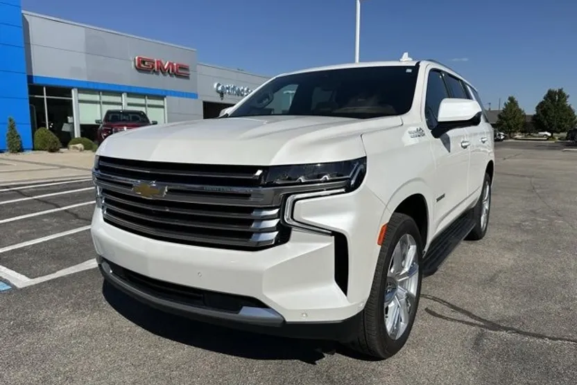 2024 Chevrolet Tahoe High Country photo 1