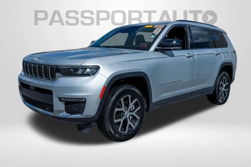 2024 Jeep Grand Cherokee Limited photo 1
