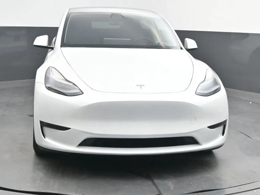 2022 Tesla Model Y Performance photo 2