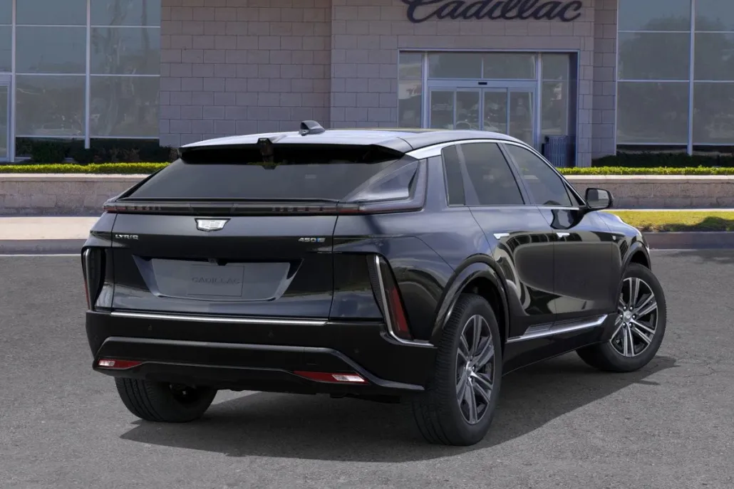 2026 Cadillac Lyriq Luxury photo 1