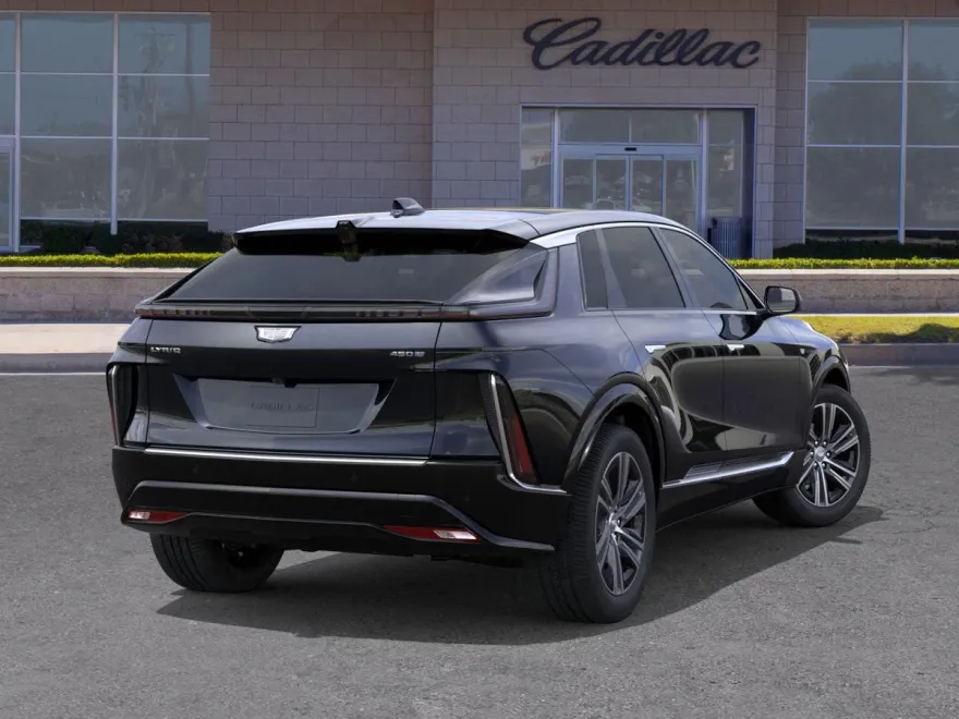 2026 Cadillac Lyriq Luxury photo 1