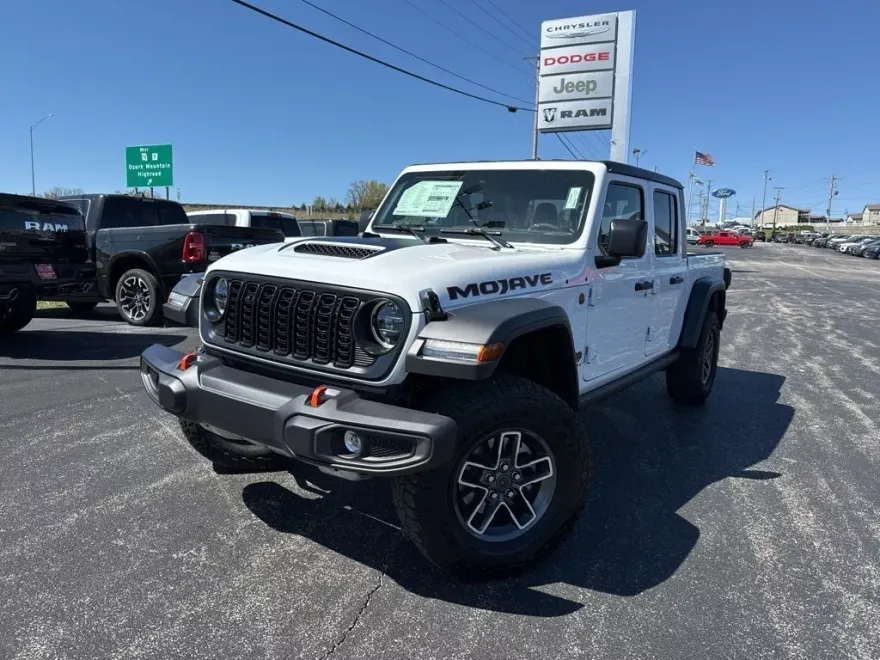 2025 Jeep Gladiator Mojave photo 1