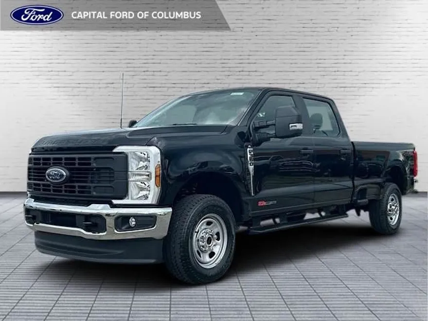 2026 Ford F-350 XL photo 1