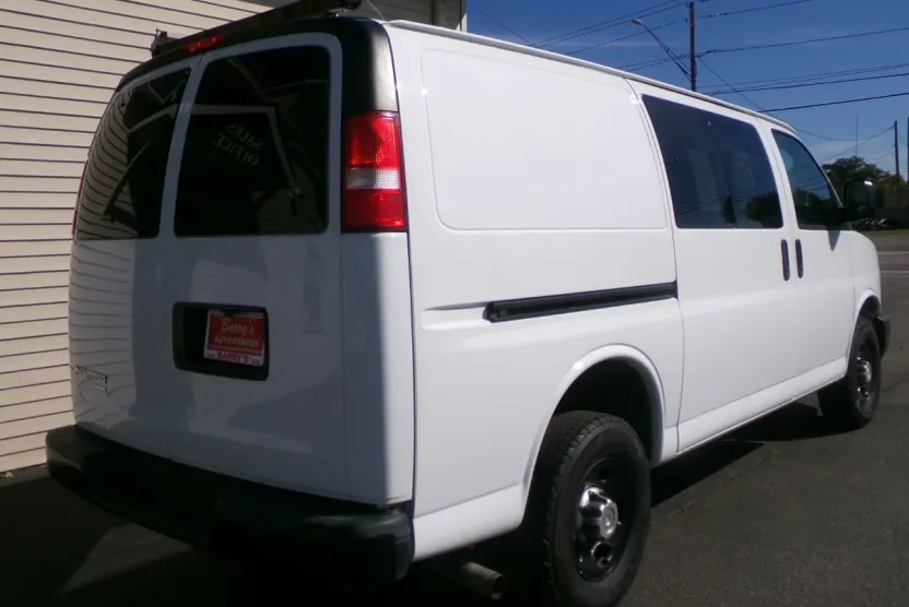 2015 Chevrolet Express Cargo 2500 photo 1