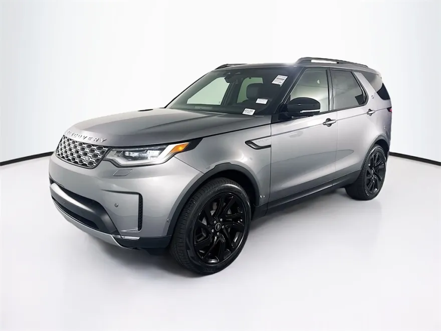 2025 Land Rover Discovery S photo 1