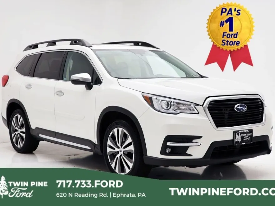 2022 Subaru Ascent Touring photo 1