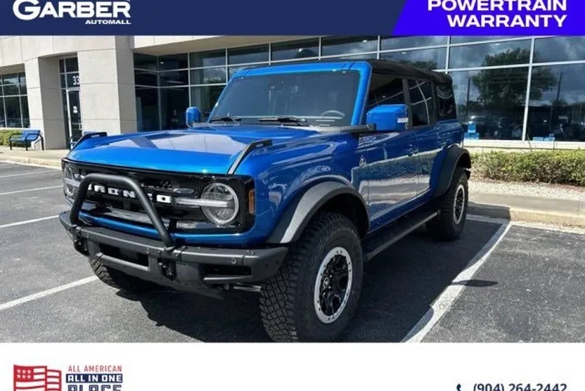 2024 Ford Bronco Outer Banks photo 1