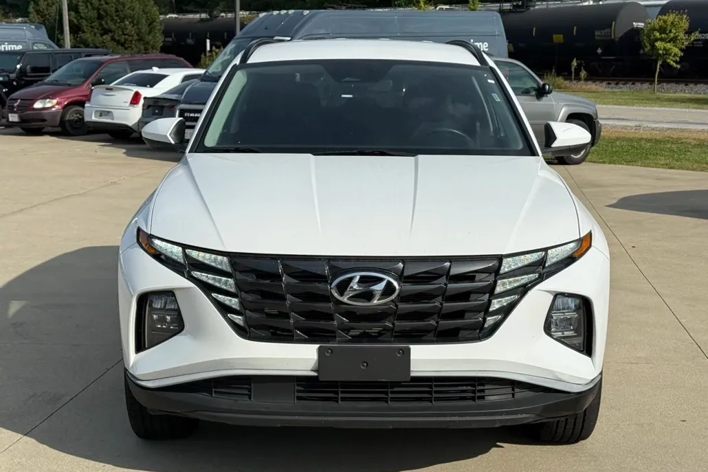 2024 Hyundai Tucson SEL photo 1