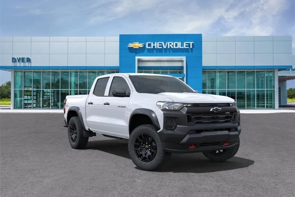 2025 Chevrolet Colorado Trail Boss photo 1