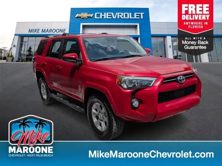 2020 Toyota 4Runner SR5 photo 1