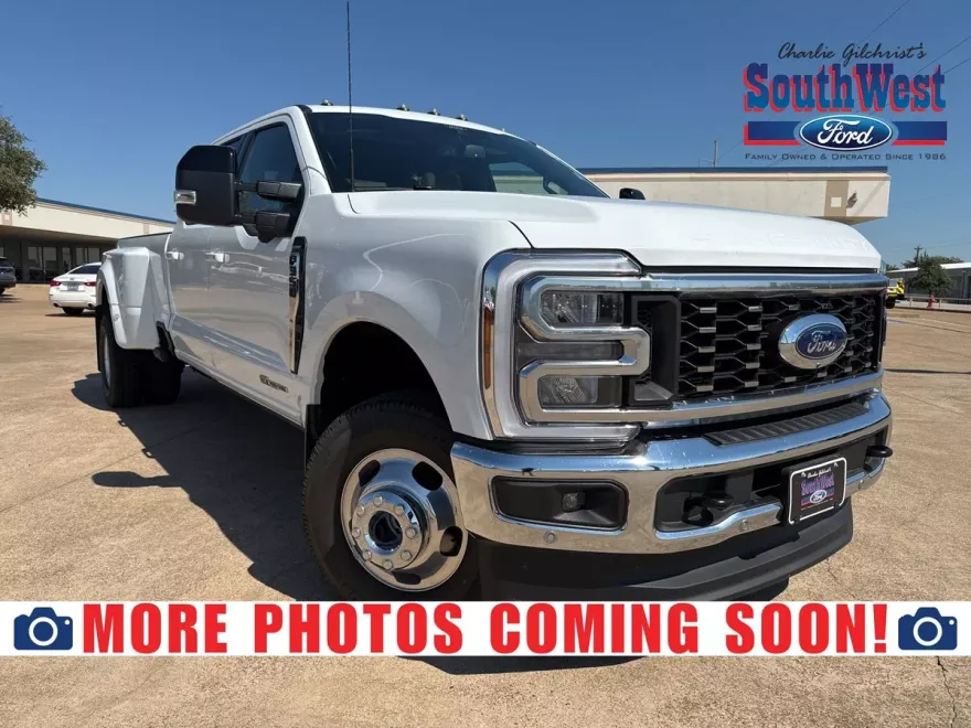 2025 Ford F-350 photo 1