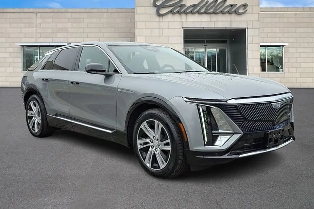 2024 Cadillac Lyriq Tech photo 1