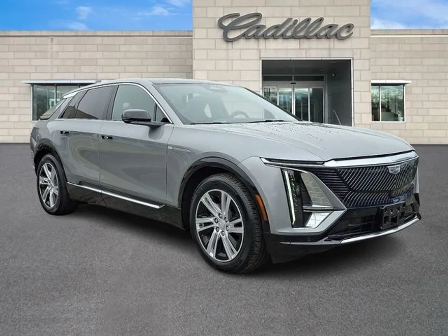 2024 Cadillac Lyriq Tech photo 1