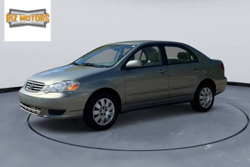 2004 Toyota Corolla LE photo 1