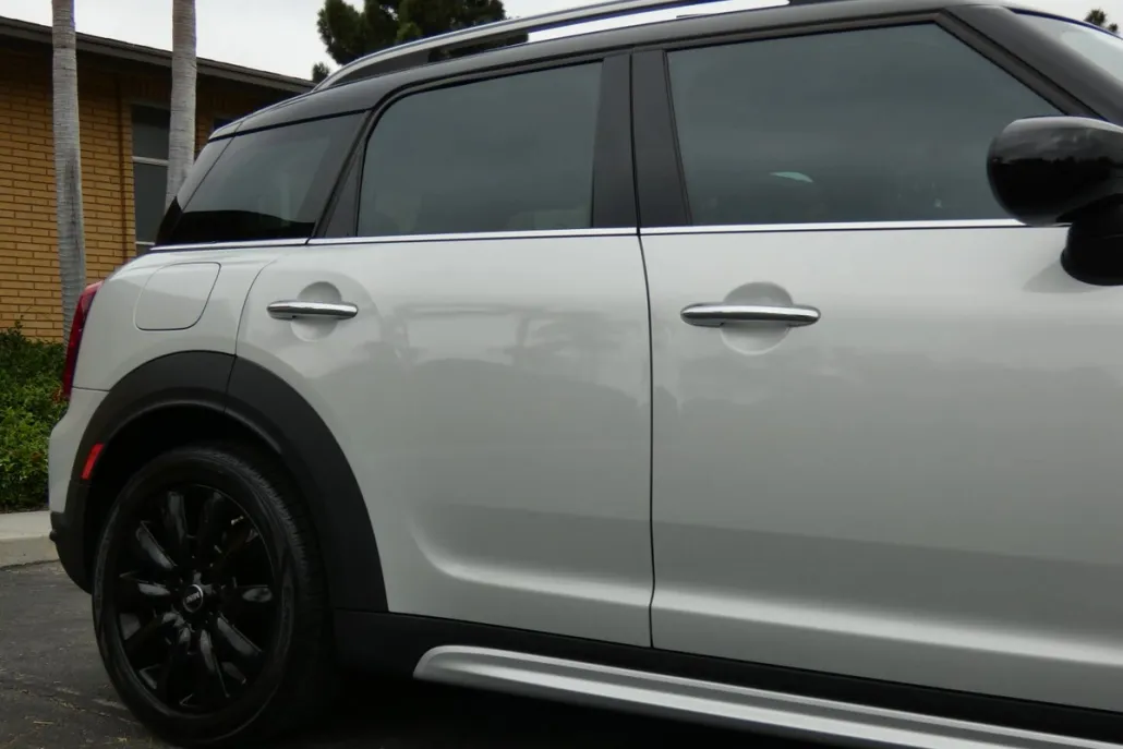 2021 Mini Countryman Oxford Edition photo 1