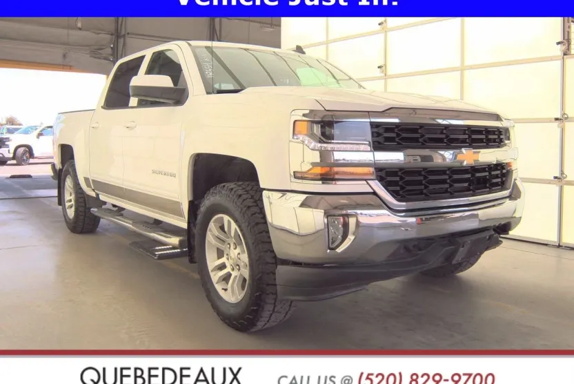 2017 Chevrolet Silverado 1500 LT photo 1