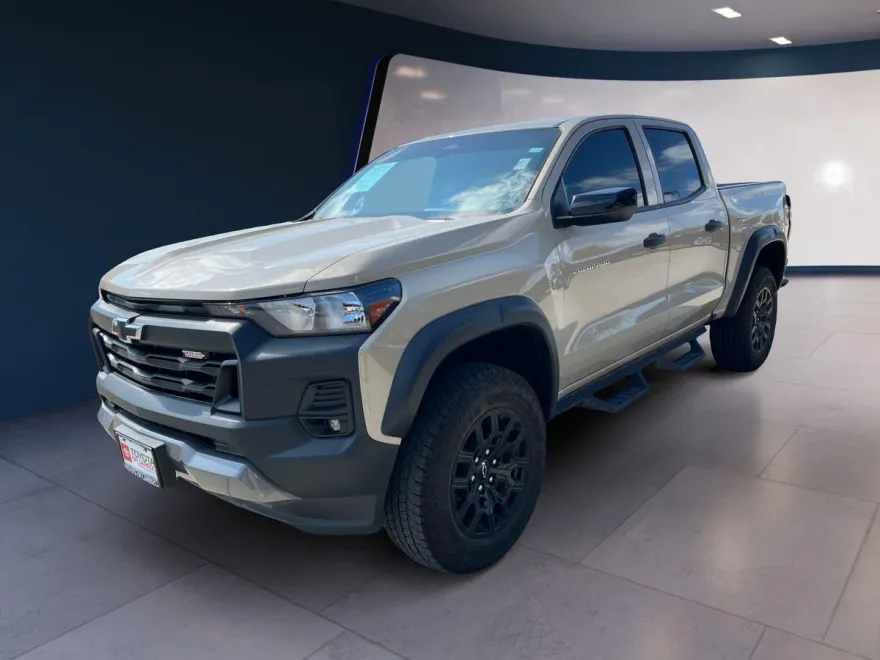 2023 Chevrolet Colorado Trail Boss photo 1