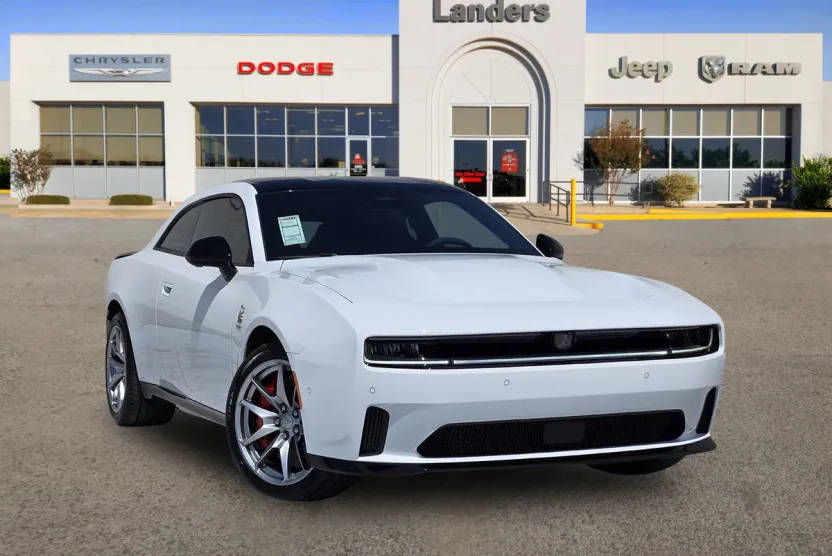 2024 Dodge Charger Daytona Scat Pack photo 1