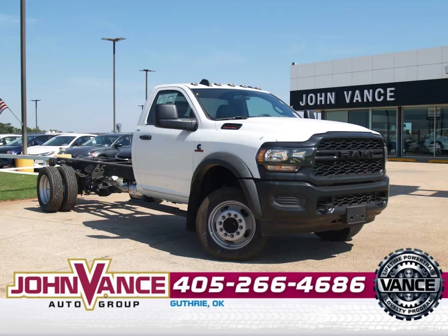 2024 Ram 5500 Tradesman photo 1