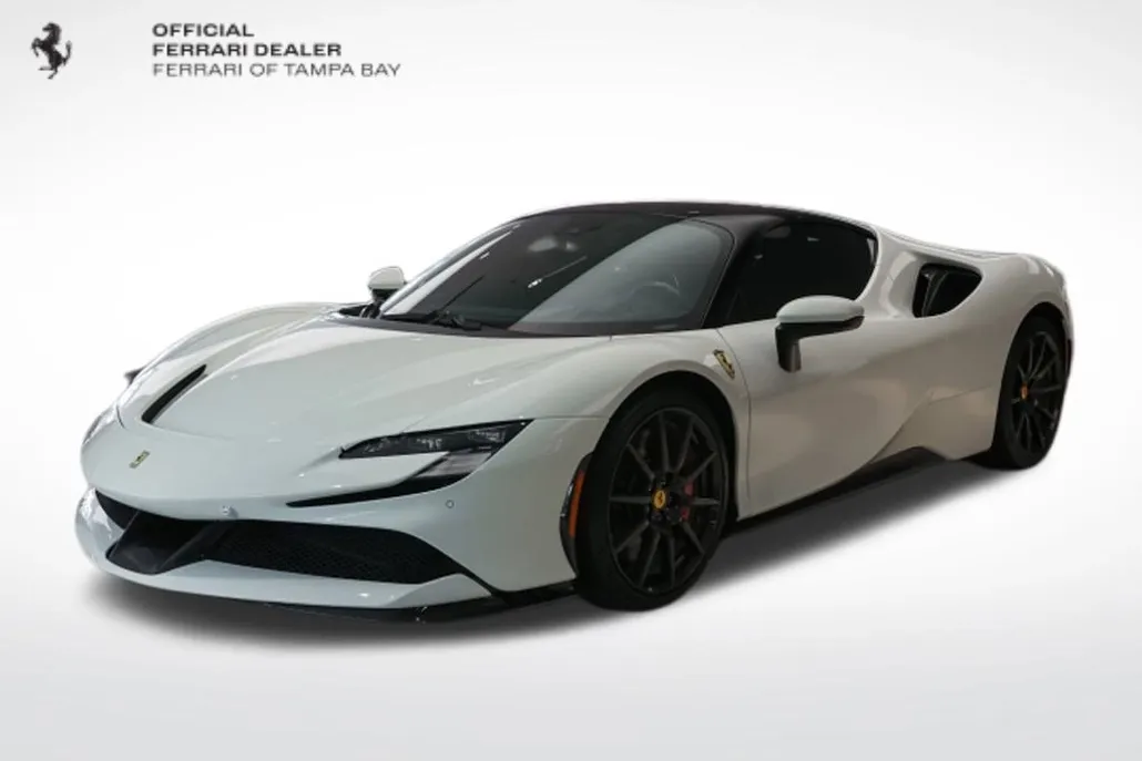 2023 Ferrari SF90 Stradale photo 1
