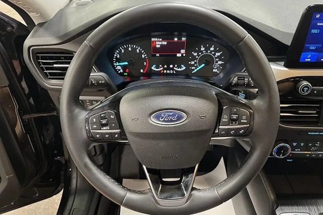 2022 Ford Escape SE photo 1