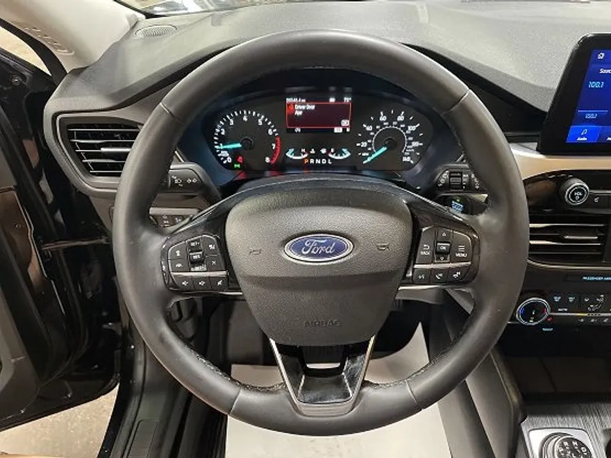 2022 Ford Escape SE photo 1